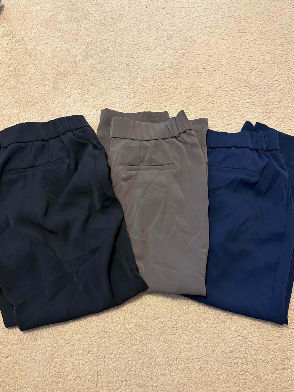 HALARA Women's Ankle & Cropped Pants Trio — Black, Gray, Navy